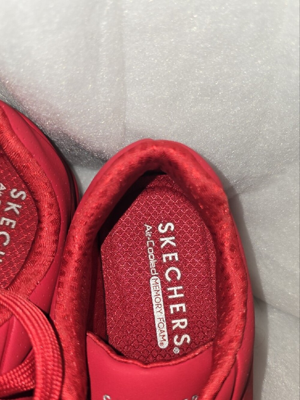 Skechers All-Red Casual Lace-Up Sneakers - Picture 2 of 7